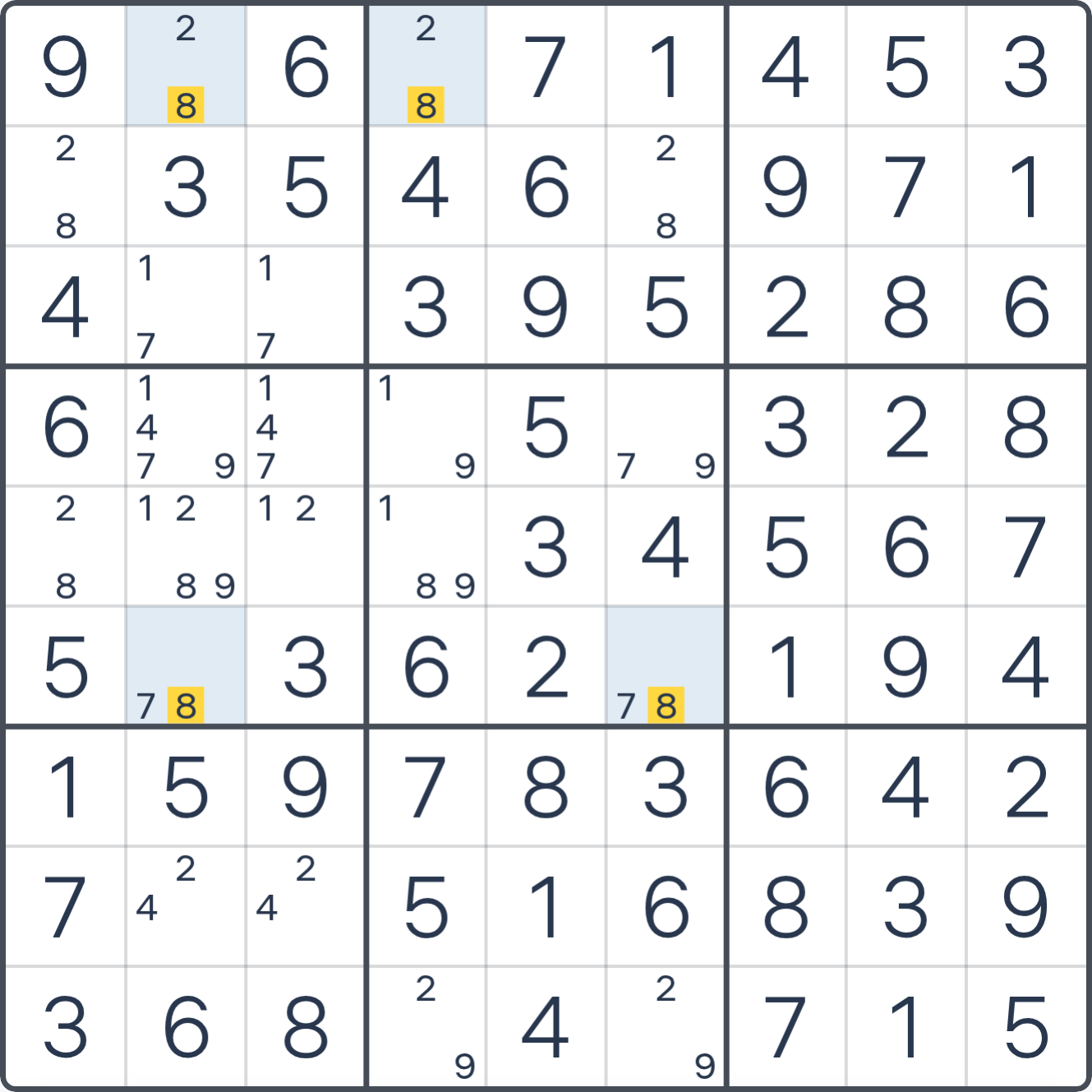 Grille de Sudoku montrant l’étape 1 de l’exemple (Skyscraper), avec les candidats et cases pertinents mis en évidence.